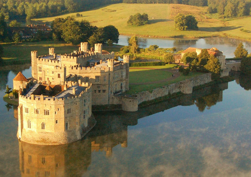 25个世界上最迷人的城堡(图18) 25个世界上最迷人的城堡--置顶表情