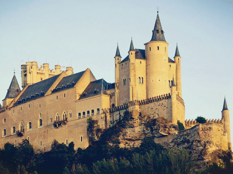 25个世界上最迷人的城堡(图21) 25个世界上最迷人的城堡--置顶表情