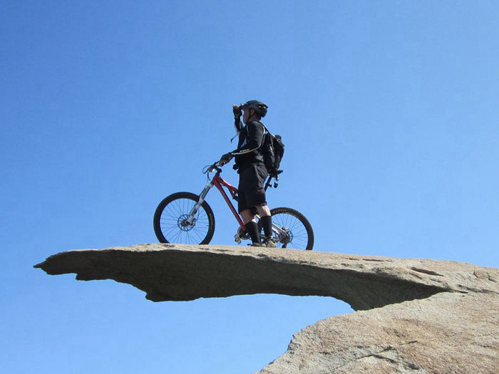 世界上8个最惊心动魄的景点(图7) 世界上8个最惊心动魄的景点--置顶表情